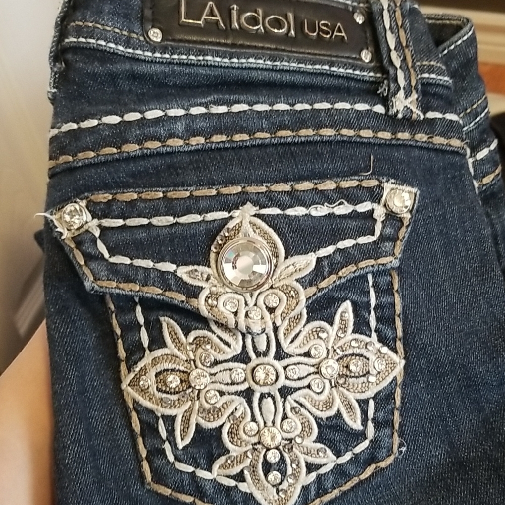 L.A. idol Women's Blue Embellished Jeans